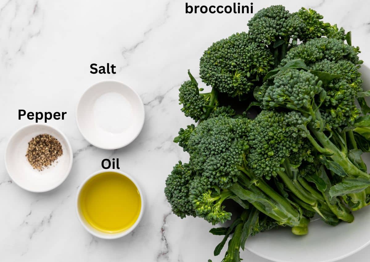 Broccolini, salt, pepper, oil
